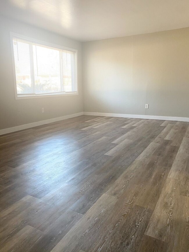 Photo - 417 N 30th St