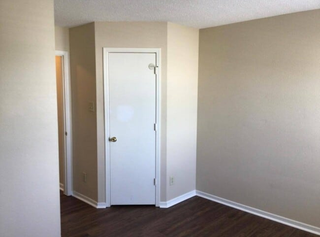 Photo - 5635 Olive Branch Way