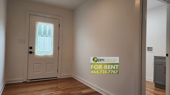 Photo - Newly renovated, Modernized 3/2 Home Available now!