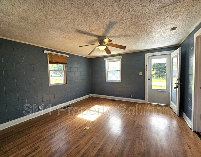 Photo - 2728 Ingram Rd