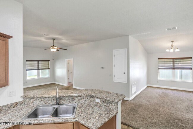 Photo - 5816 Round Table Rd