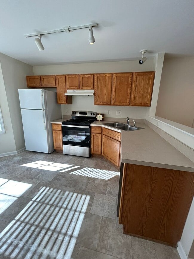 Photo - Beautiful Must See 3 Bedroom with Deck and Garage, minutes from Duke!