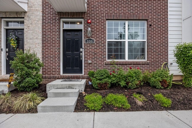 Photo - 108 Annapolis St