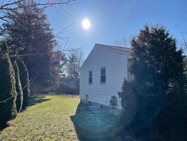 Photo - Beautiful 4 bedroom in Forest Hills