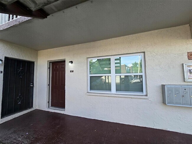 9009 Tudor Dr Unit G107