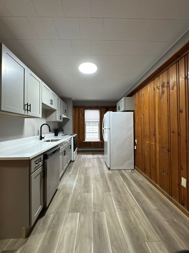 Photo - 1222 Main St Unit 1222 Main Street  3