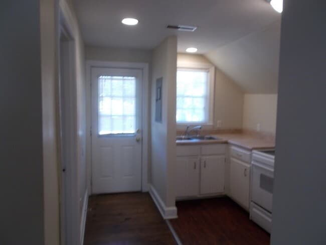 Photo - 216 Thomas Terrace Unidad B