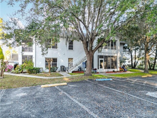 2 bedroom, 2 bath ground level condo with ... - 2 bedroom, 2 bath ground level condo with ...