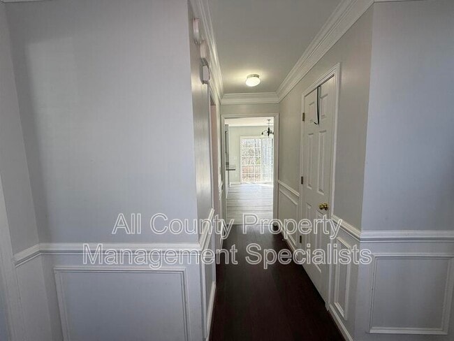 Photo - 179 Vermillion Dr