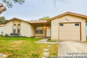 Photo - 209 Royal Dr