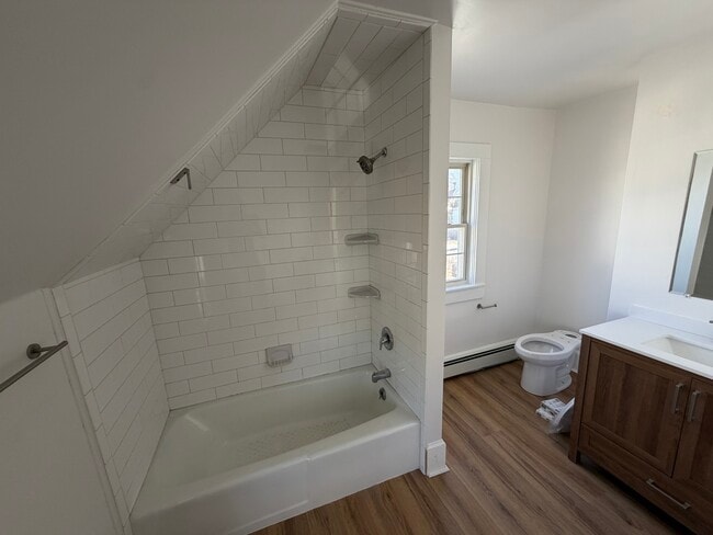 Photo - 319 Jewett St Unidad #2