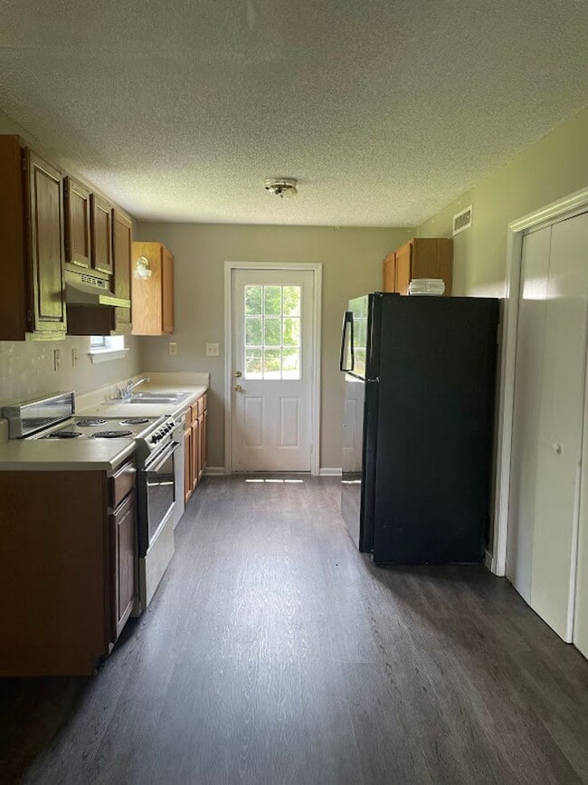 Building Photo - 52 Iris Ln Unit 1