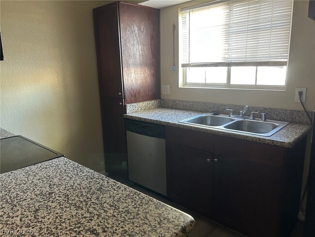 Photo - 2750 S Durango Dr Unit 2059