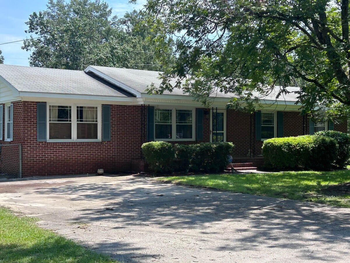 Photo - 14180 Kiser Rd