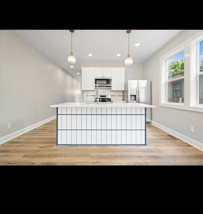 1210 Harlan St
