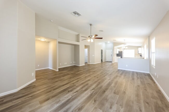 Photo - 10016 W Gross Ave