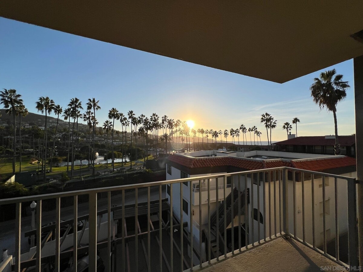 Photo - 8111 Camino Del Oro Unit F
