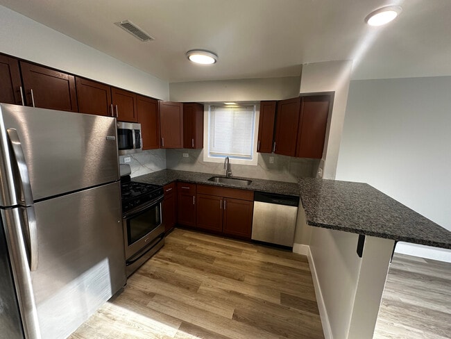 Cocina - 15623 Greenwood Rd Unidad 1S