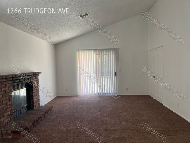 Photo - 1766 Trudgeon Ave