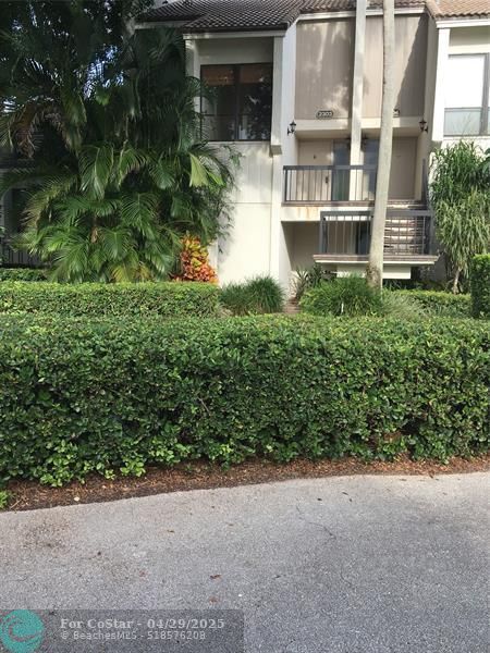 Photo - 2303 Bridgewood Dr Condo
