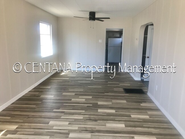 Photo - Small one bedroom house on the flats!