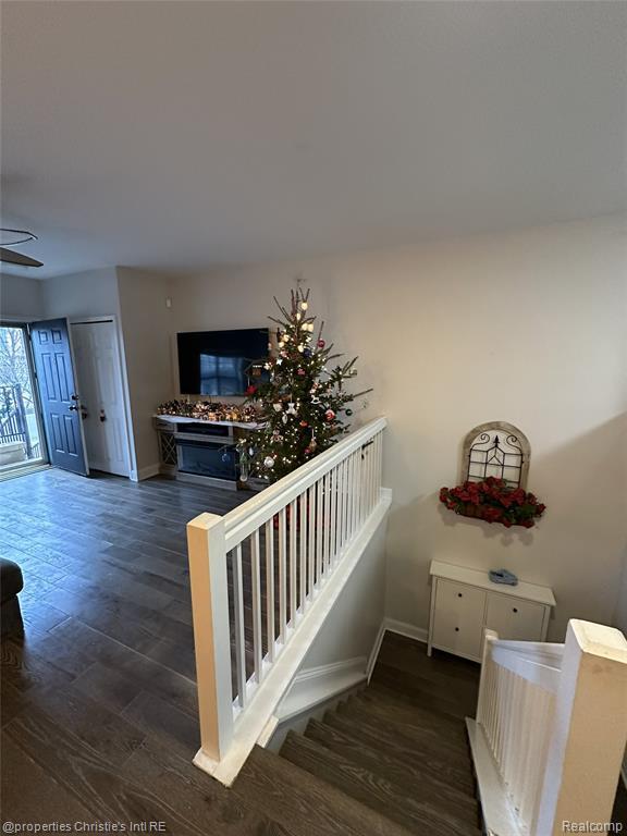 Photo - 2456 Woodward Ave