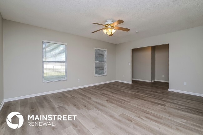 Photo - 13903 Briardale Ln