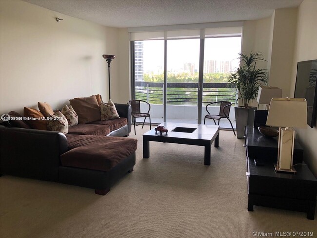 Photo - 3530 Mystic Pointe Dr Unit 1008