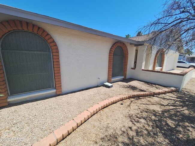 Photo - 4142 W Sunnyside Ave