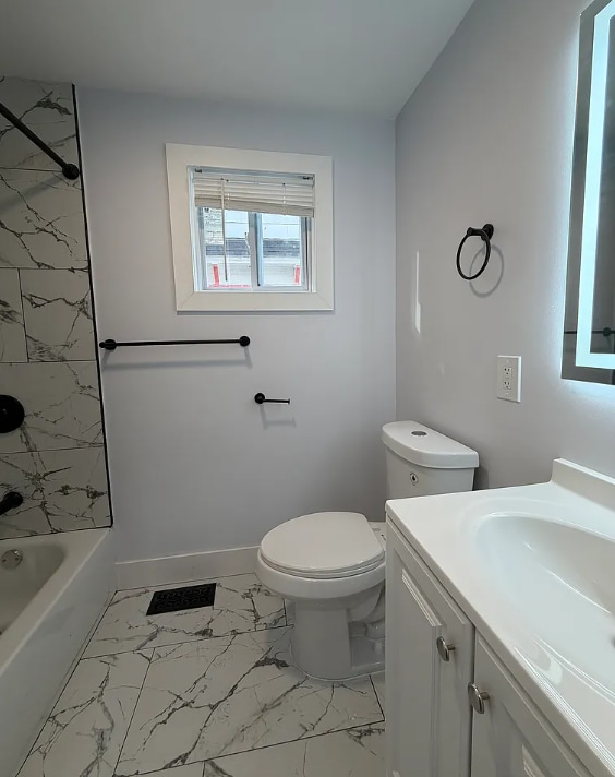 Photo - 34 Seminary Ave