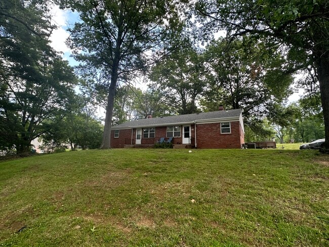 Building Photo - 242 Ries Rd