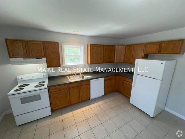 Building Photo - 1835 Hammond St Unit 1 Rental