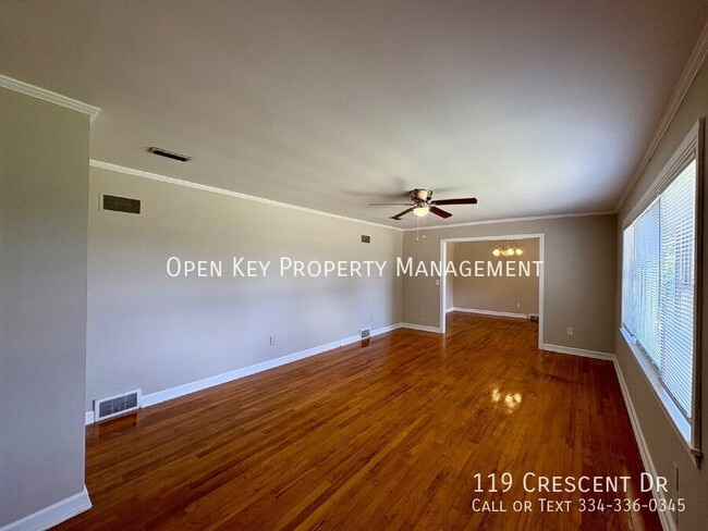 Photo - 119 Crescent Dr