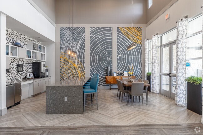 Enclave Falcon Pointe