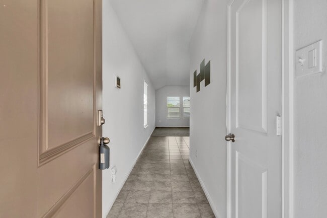 Photo - 16617 Porterfield Ln