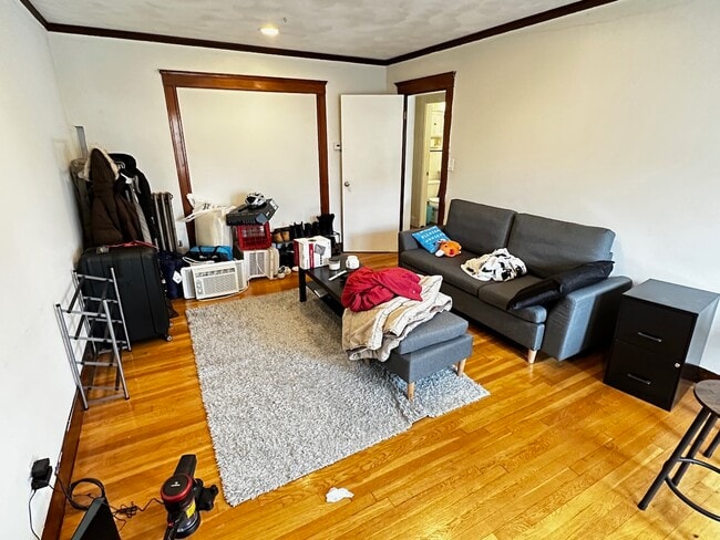 60 Raymond St Unit 60