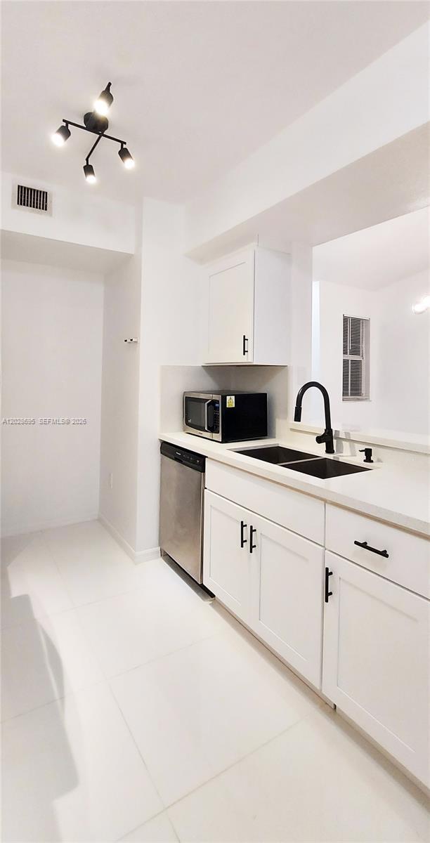 Photo - 2501 Centergate Dr Unit 203