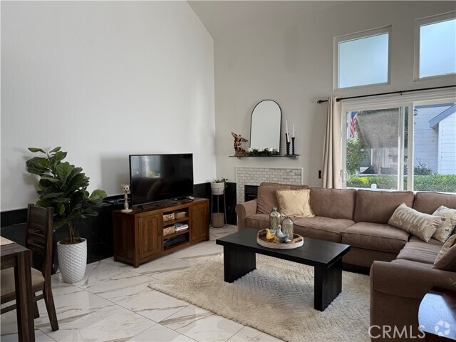 Building Photo - 410 Fallingstar Unit 35 Rental