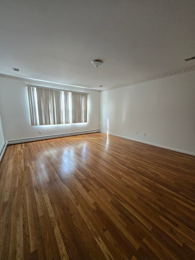 Photo - 12 Marne St House
