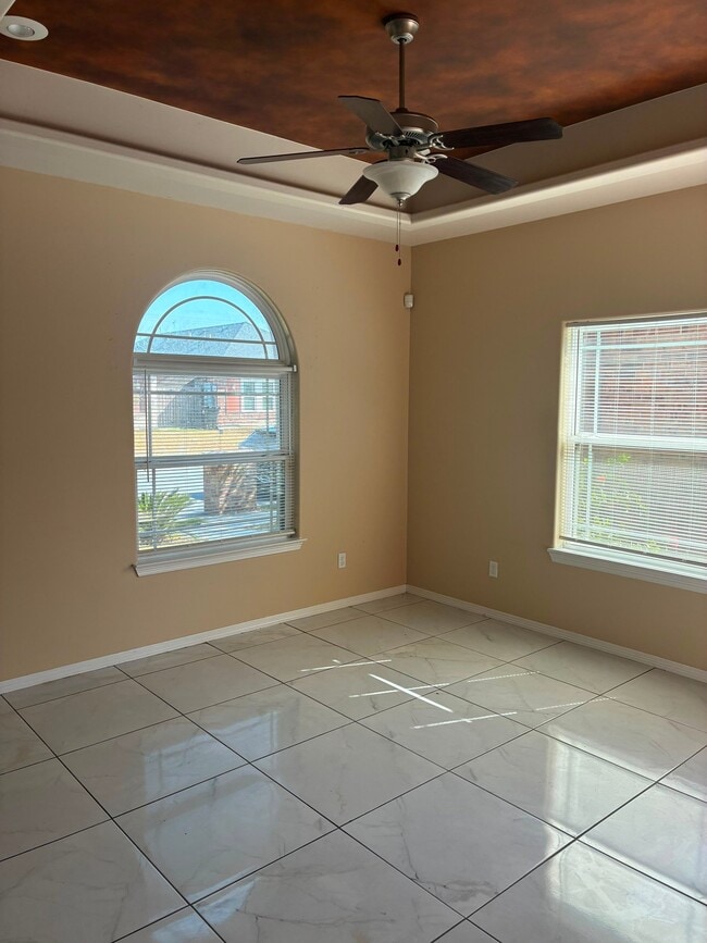3012 Basil Dr Unit 2