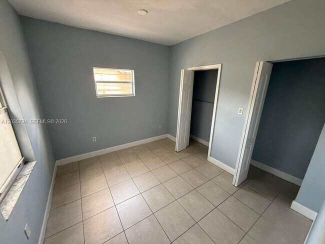 Photo - 2014 Funston St Unit C