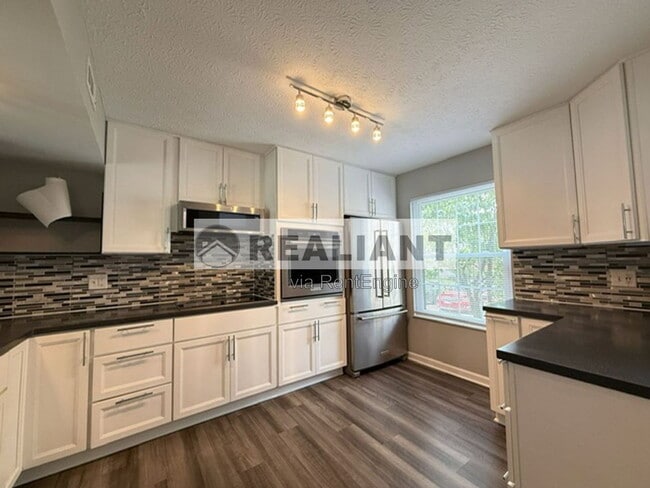 Photo - 6446 Linkview Ct