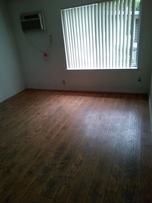 Photo - Coloma Garden Apartments