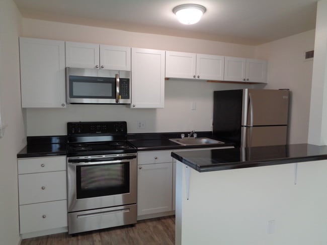 Carriage House Apartments