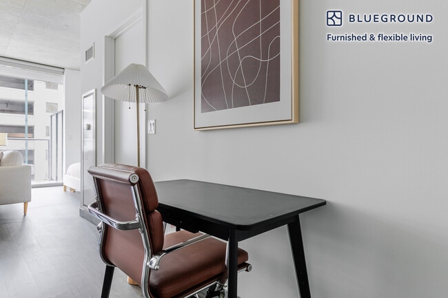 Photo - 60 E Randolph St Unidad FL8-ID1346