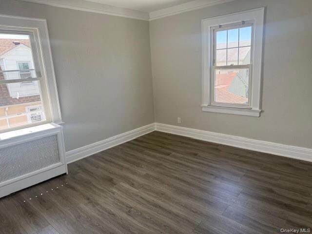 Photo - 523 Bayview Ave