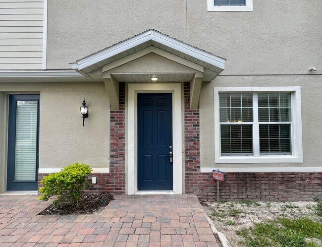Photo - 3BD/2.5BA Town Home in Central Park in Ovi...