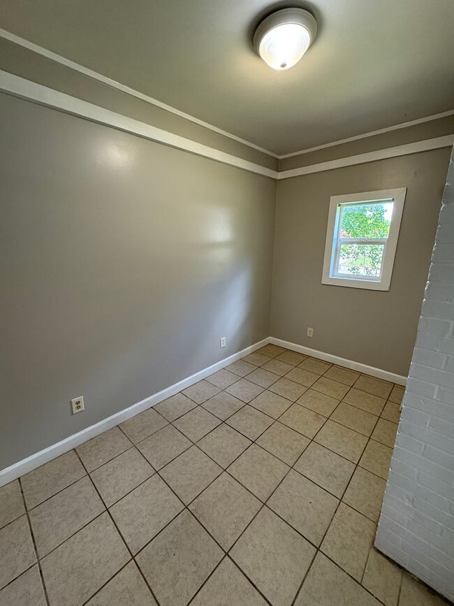 Photo - 1222 Forman Dr House