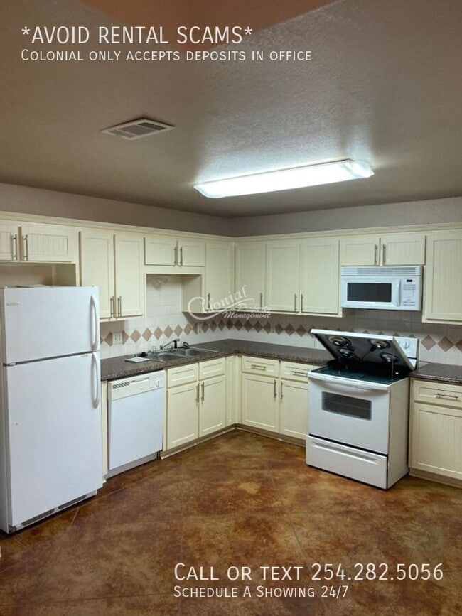 Photo - 1608 Yuma Trail Unit A