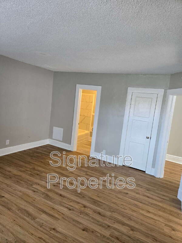 Photo - 410 Northumberland Hwy Unidad 1  1